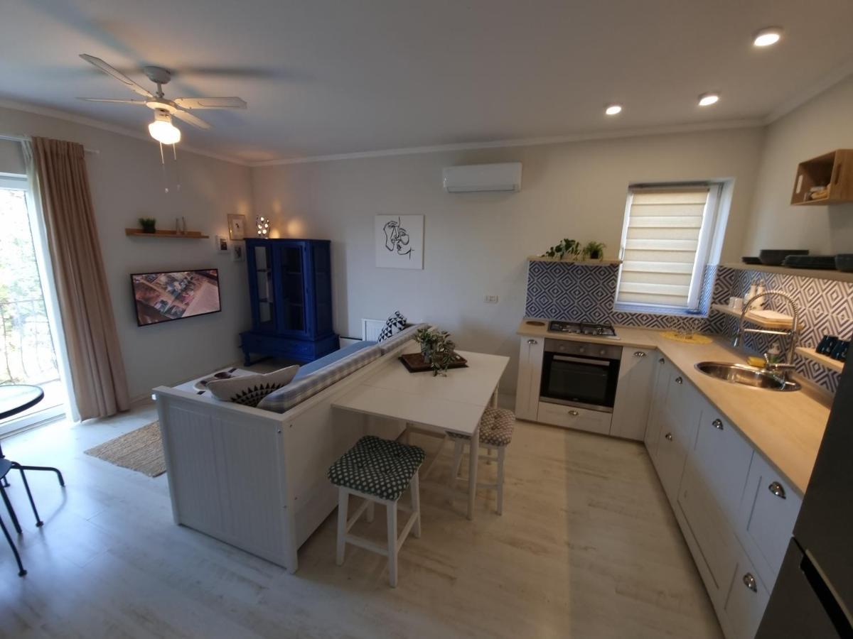 Apartment Ml Opatija كاستاف المظهر الخارجي الصورة