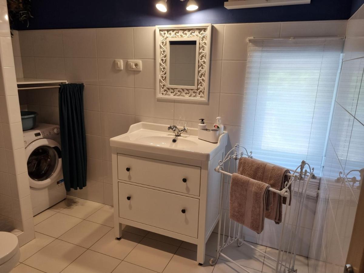 Apartment Ml Opatija كاستاف المظهر الخارجي الصورة